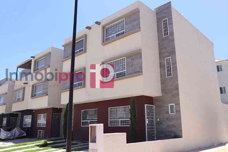 casa en renta villas xaltipa 2 paseo del bosque cuautitlan mexico pYlDcE9